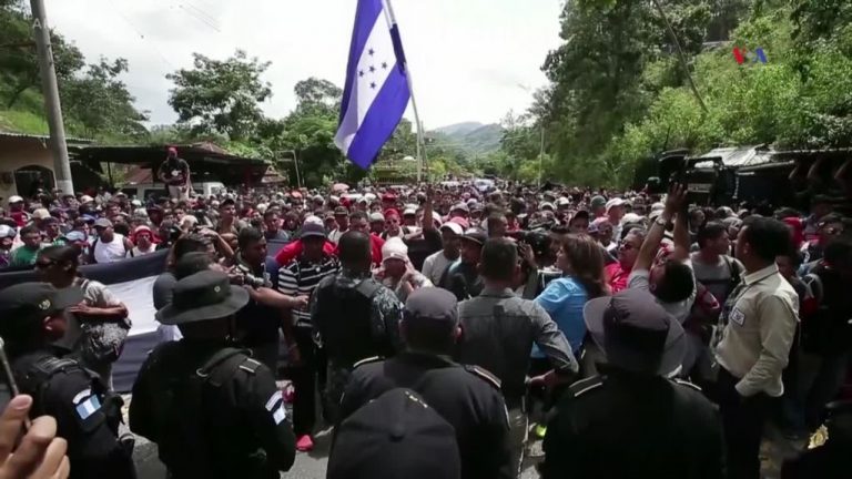 ONU sentencia a Myanmar; migrantes cruzan hacia México; Impeachment se agota