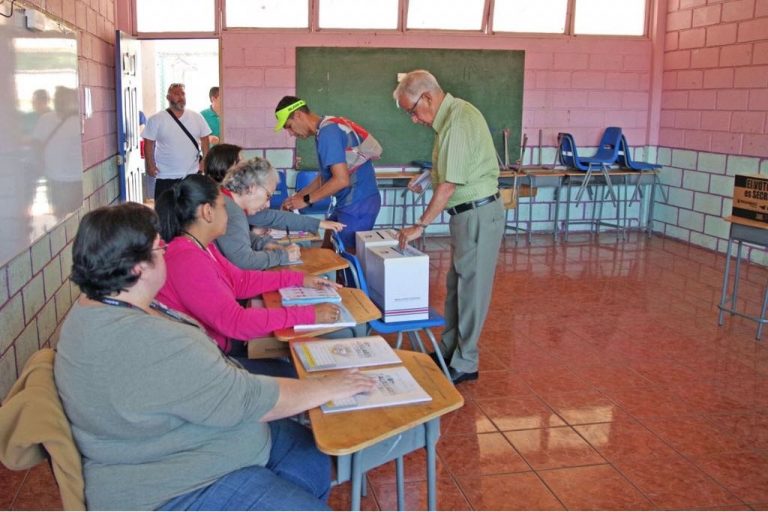 TSE amplía horarios para trámites de cédula antes de las elecciones