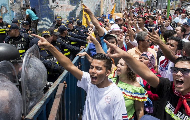 Universitarios se manifestarán contra proyecto de empleo público mañana 18 de febrero