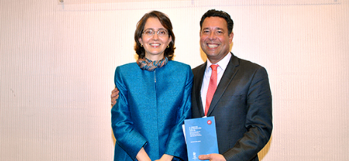 Imagen principal del artículo: Anamari Garro ascendida a magistrada propietaria de la Sala Constitucional