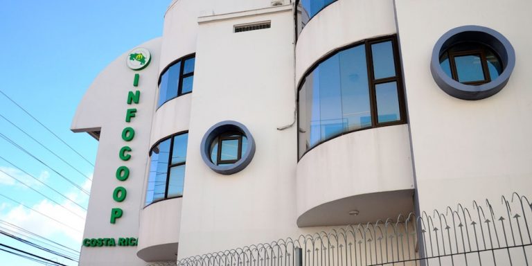 INFOCOOP insta a la formación de cooperativas ante potenciales despidos