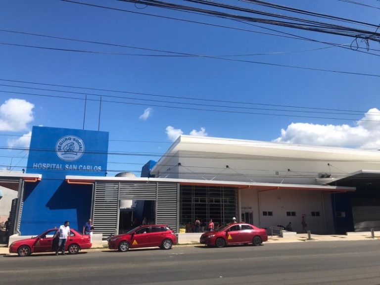 Defensoría interviene Hospital de San Carlos por tiempos de espera de hasta 26 años