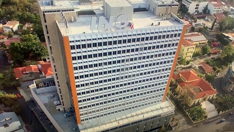 INS suspende autorizaciones de préstamos y ordena investigación a los otorgados desde 2015