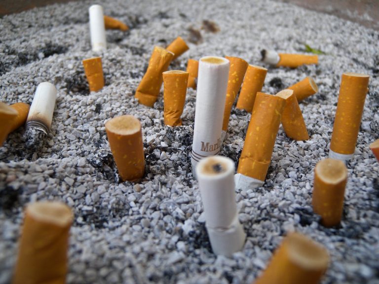 El humo se convierte en el centro de la discusión acerca de los riesgos del fumado