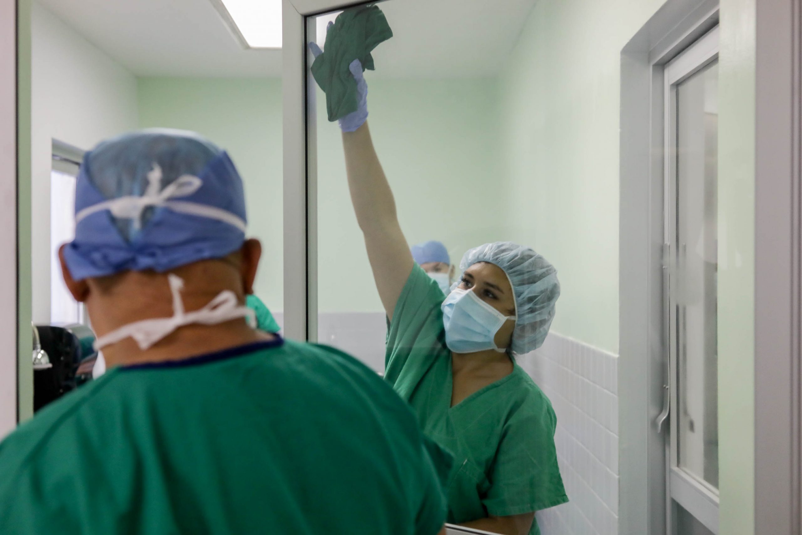 Imagen principal del artículo: Costa Rica reporta 4 nuevos casos de COVID-19; total sube a 765 con 445 curados