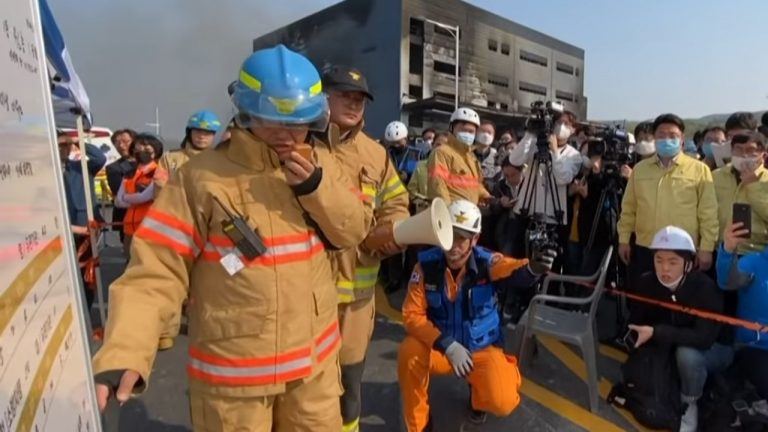 Profunda contracción económica en EE.UU; grave incendio en Corea del Sur deja 38 muertos