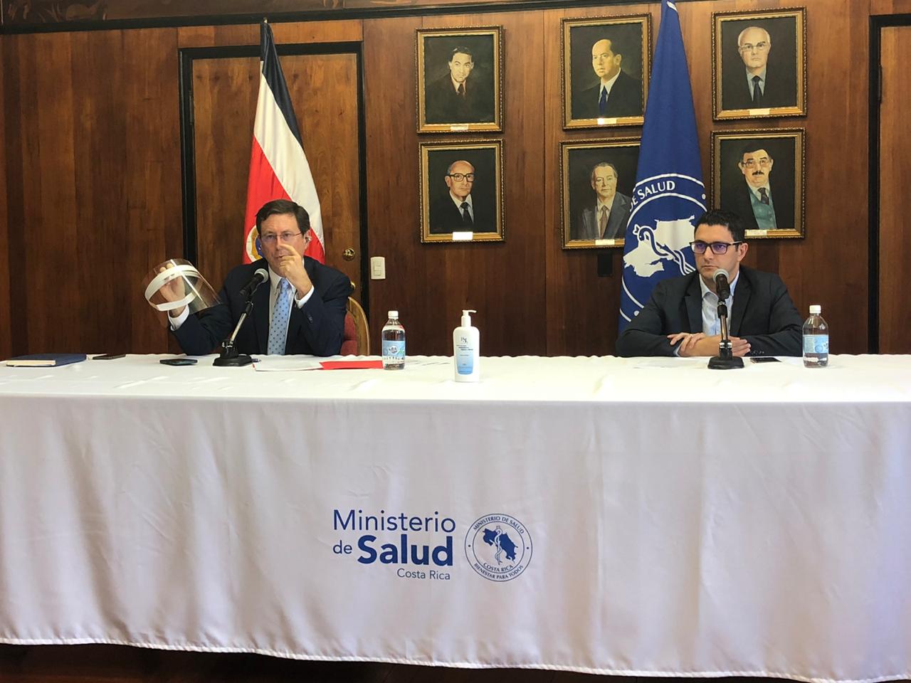 Imagen principal del artículo: COVID-19: Resumen del martes 7 de abril