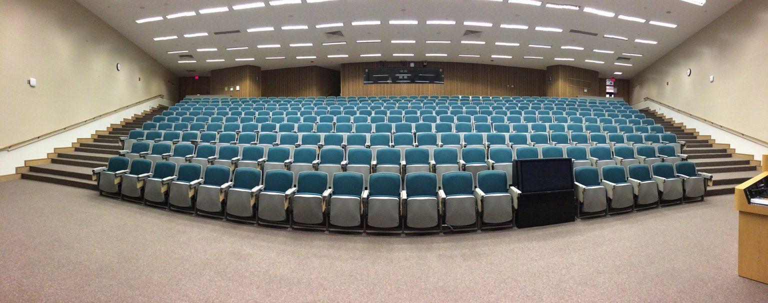 Imagen principal del artículo: Las universidades en tiempos del coronavirus: historia de una posible metamorfosis