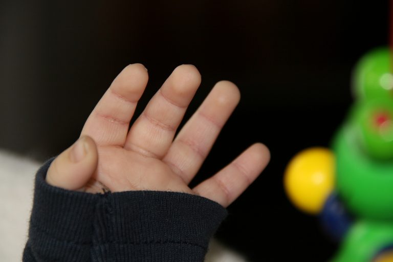 A favor de la nueva fiscalía contra la violencia infantil