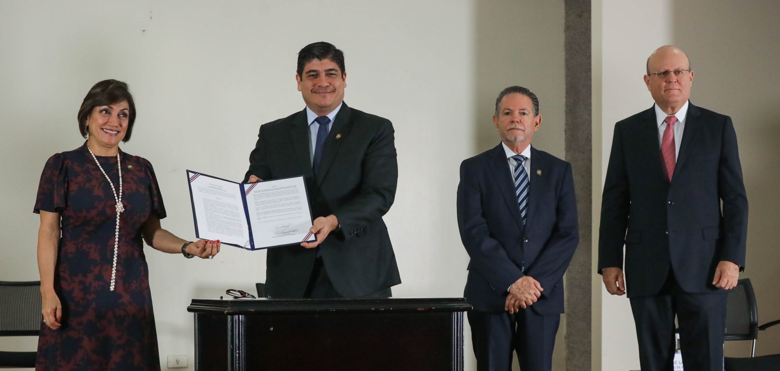 Imagen principal del artículo: Siguen los problemas en la Frontera Norte, pero Costa Rica ¿Fluye?