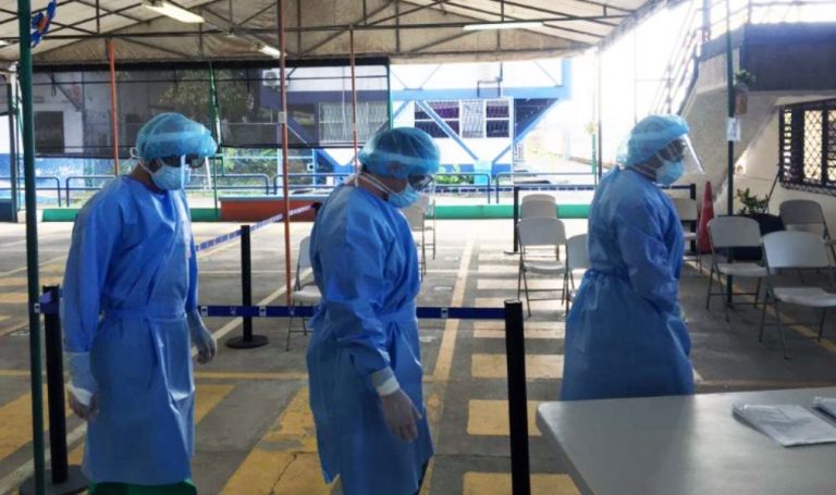 Cuando formarse como médico especialista se vuelve un castigo