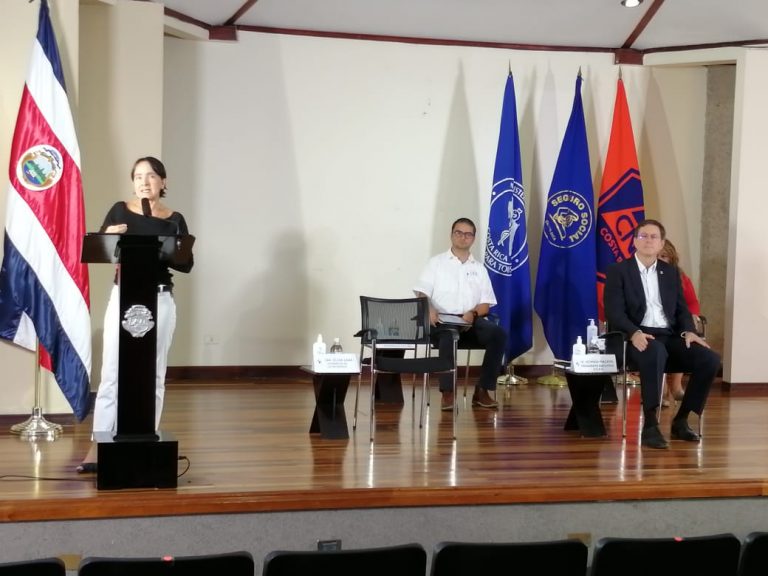 Gobierno presenta documento guía para que sectores elaboren protocolos de apertura