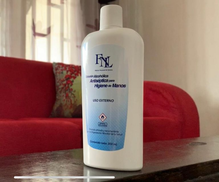 Fanal levanta algunas restricciones para comprar alcohol antiséptico en página web