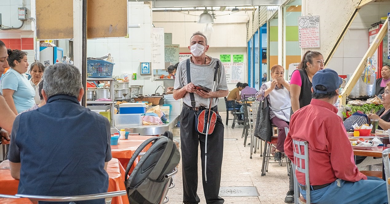 Imagen principal del artículo: México negligente ante COVID-19; cárcel en Hong Kong por ofensas a himno chino