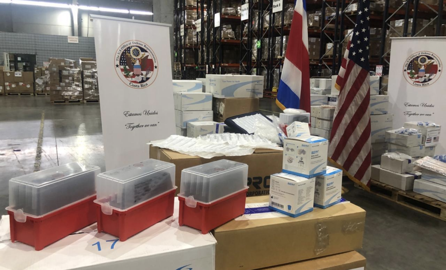 Imagen principal del artículo: Embajada de Estados Unidos donó $41.000 en insumos a la CCSS