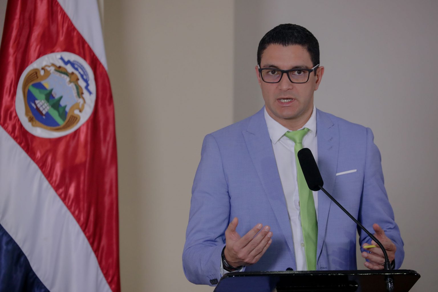Imagen principal del artículo: Récord de casos nuevos de COVID-19 por segundo día consecutivo: 169 infectados más