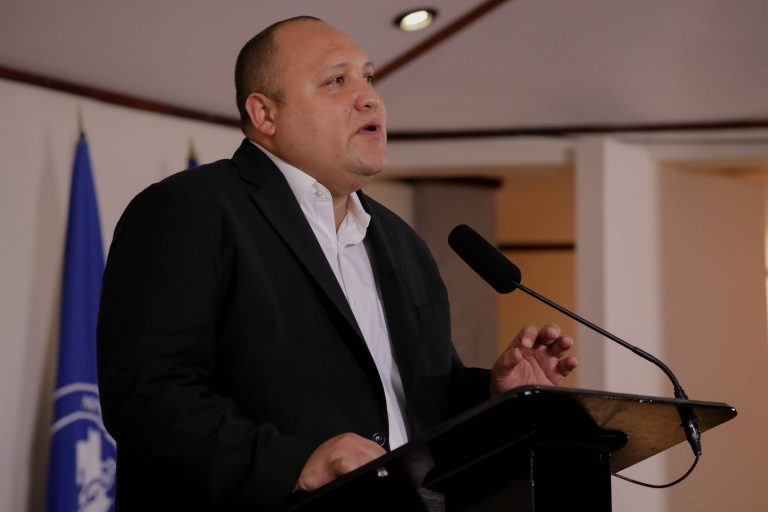 Ruiz: "Si los casos siguen creciendo tendremos que utilizar el Centro Nacional de Convenciones" para atención de pacientes