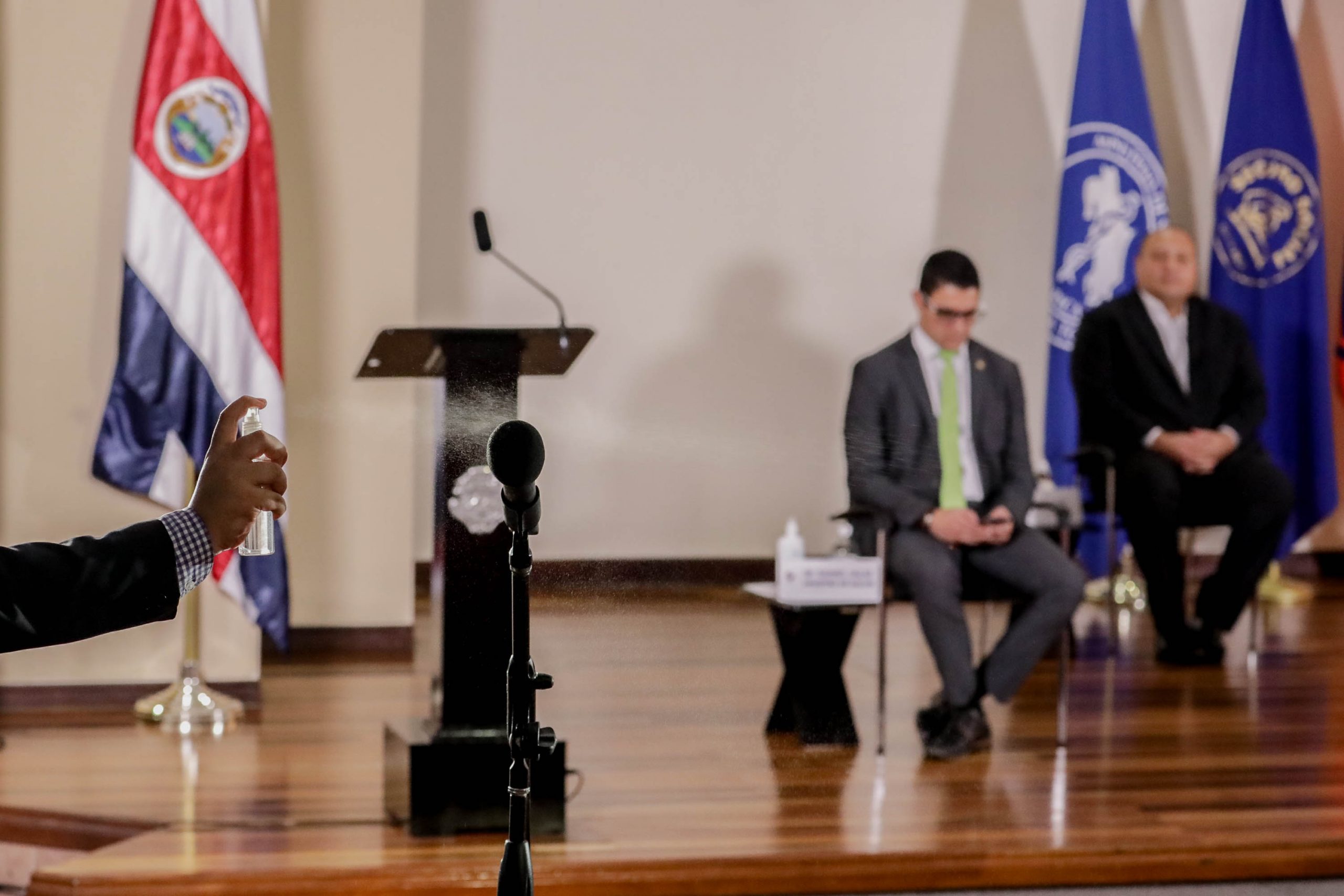 Imagen principal del artículo: 37 nuevos casos y 2 nuevos recuperados por COVID-19 en Costa Rica