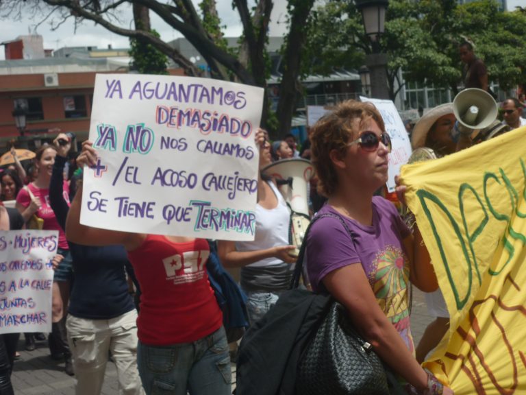El acoso sexual callejero en Costa Rica: Tolerancia cero y mucho sentido común
