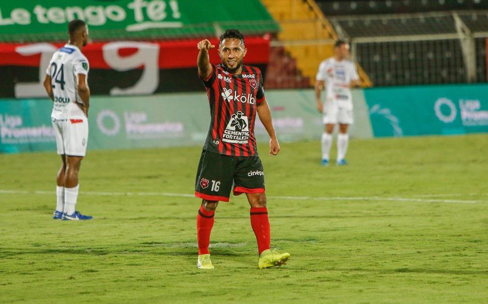 Imagen principal del artículo: El día que una pequeña nación centroamericana logró reanudar el fútbol en plena crisis mundial