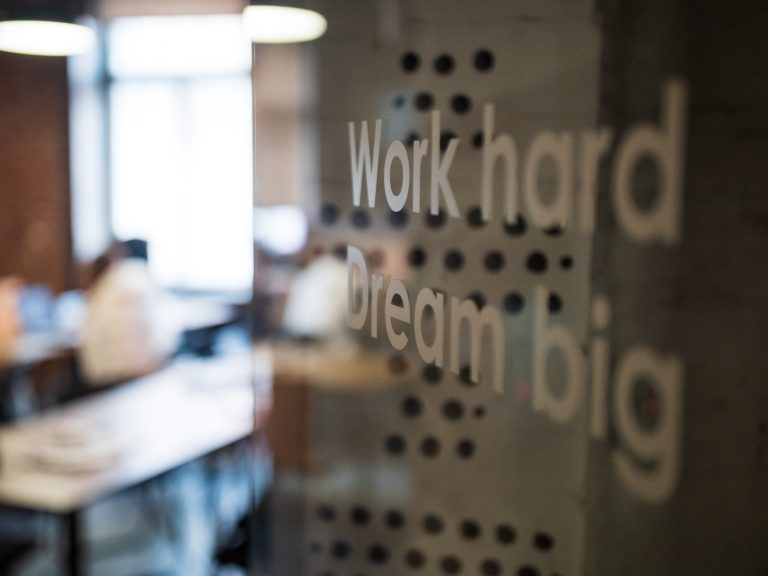 Industria 4.0: principales riesgos y oportunidades de esta nueva revolución