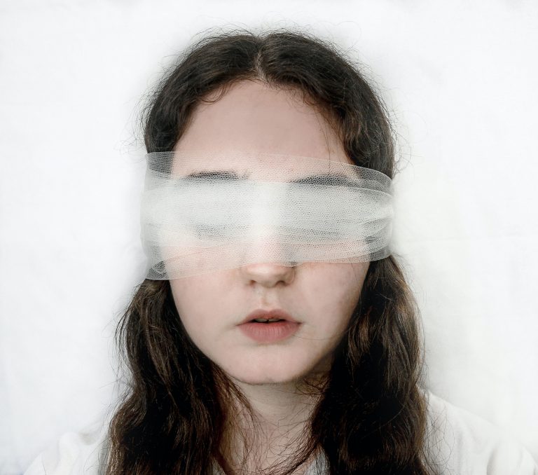 La ceguera afecta la percepción de las personas hasta el punto de querer padecerla otra vez