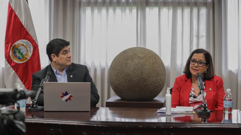 MEP alerta: recorte de 190 mil millones a presupuesto 2021 amenaza continuidad del curso lectivo