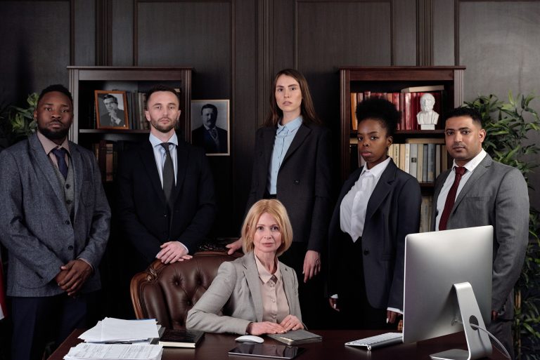 Se acerca una nueva generación de abogados con una lógica diferente y moderna