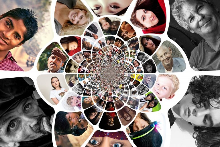 Grafos y redes sociales para dar forma a comunidades virtuales