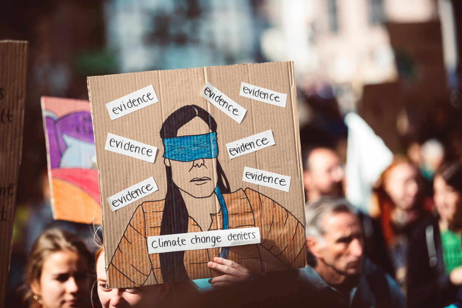 Imagen principal del artículo: Climate change awareness and how to avoid misinformation: The New World Disorder