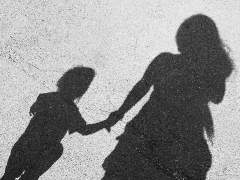 CCSS: "En este Día de las Madres hagamos las cosas bien: cuidémonos y cuidémoslas"