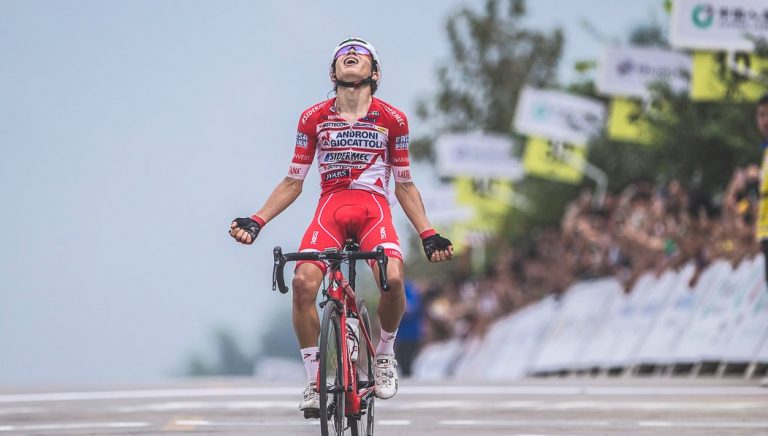 Oficial: Kevin Rivera obtiene permiso para ingresar a Europa