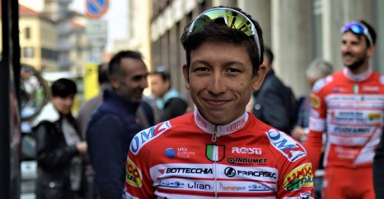 Gran tercera etapa para los ticos: Andrey Amador y Kevin Rivera ingresan a la meta con los líderes