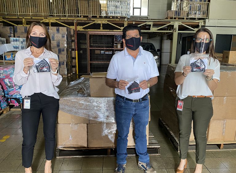 Scotiabank donó más de 12.000 mascarillas reutilizables a organizaciones nacionales