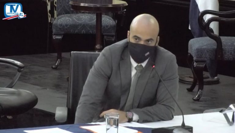 Asesor presidencial afirma que no solicitó datos sensibles a Sinirube