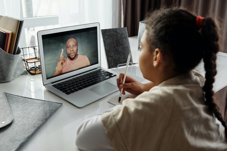 Aprendizaje virtual: un reto para expandir los conocimientos