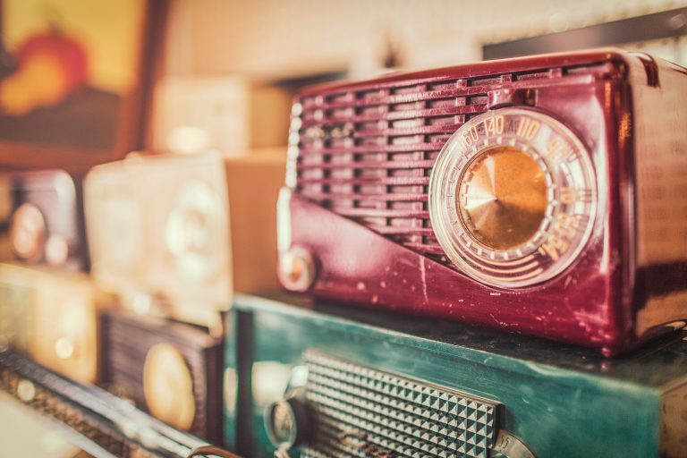 Frecuencias poderosas; la radio sigue marcando pauta en la nueva modernidad
