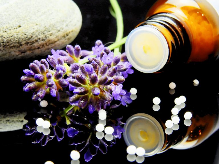 Los efectos placebo de la medicina alternativa sin evidencia empírica