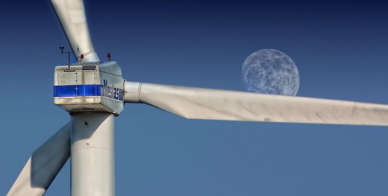 Energías renovables vs. energías fósiles: características y particularidades de cada una