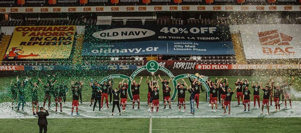 Imagen principal del artículo: Ministerio de Salud rechazó propuesta para reducir periodos de cuarentena en el fútbol