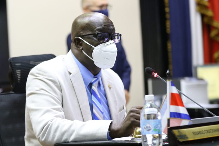 Restauración Nacional tampoco apoyará acuerdo que el Gobierno pretende llevar al FMI