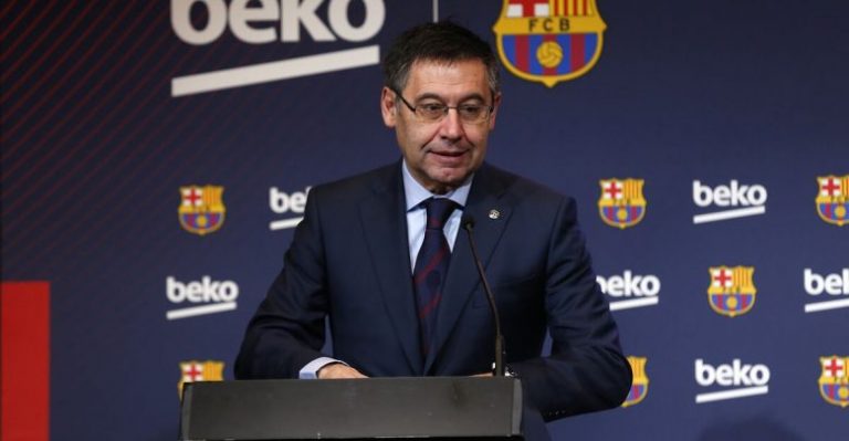 Policía de Cataluña acusa de corrupción a directiva del Barcelona