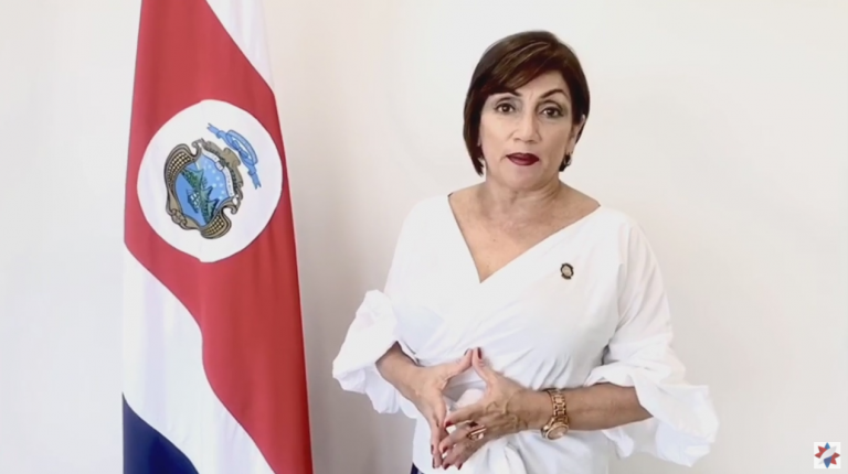 Gobierno niega próximos cierres de la economía por evolución de la pandemia