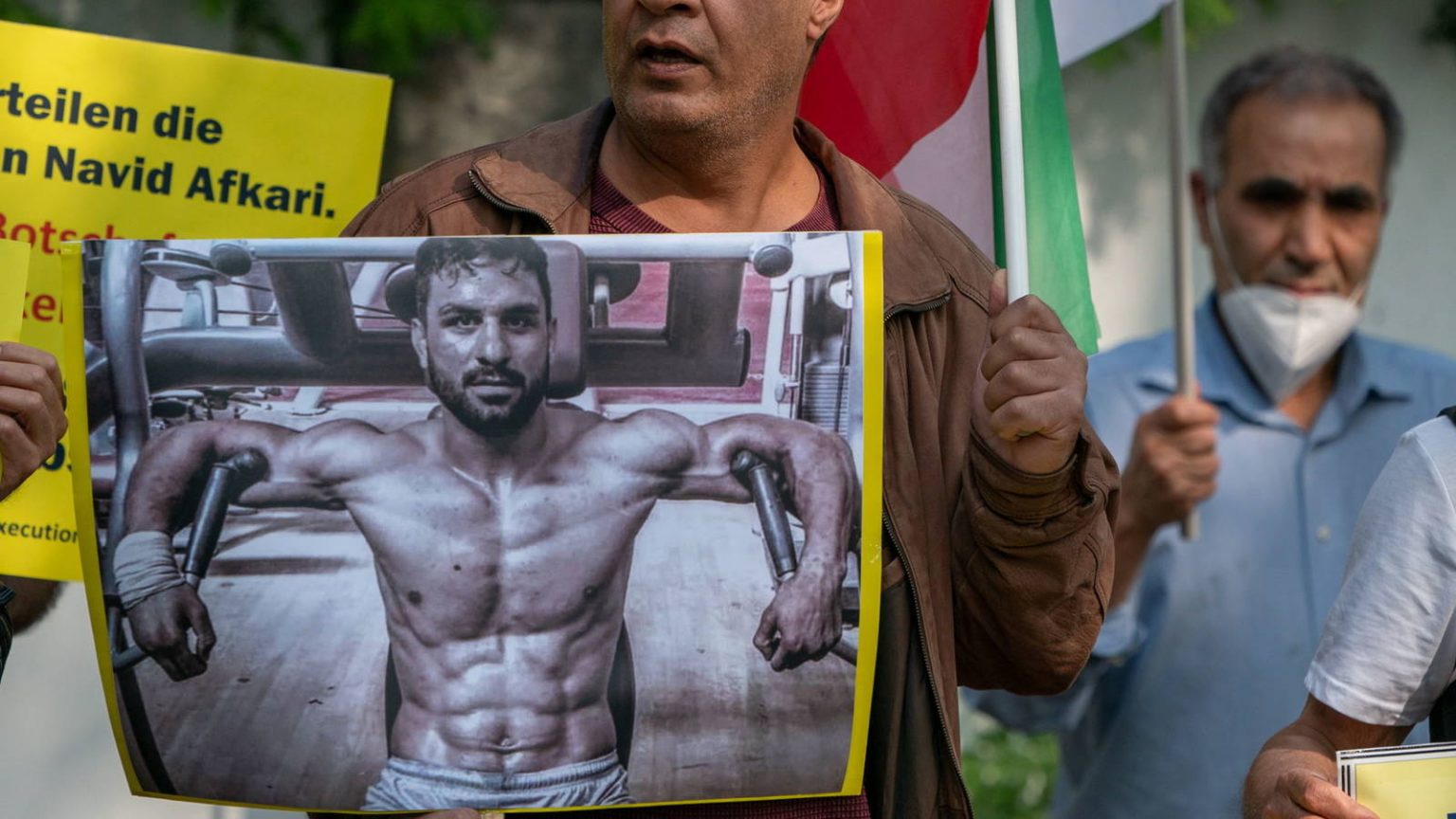 Imagen principal del artículo: Presión de FIFA, UFC y COI no dio resultados: Gobierno de Irán ejecutó al luchador Navid Afkarí