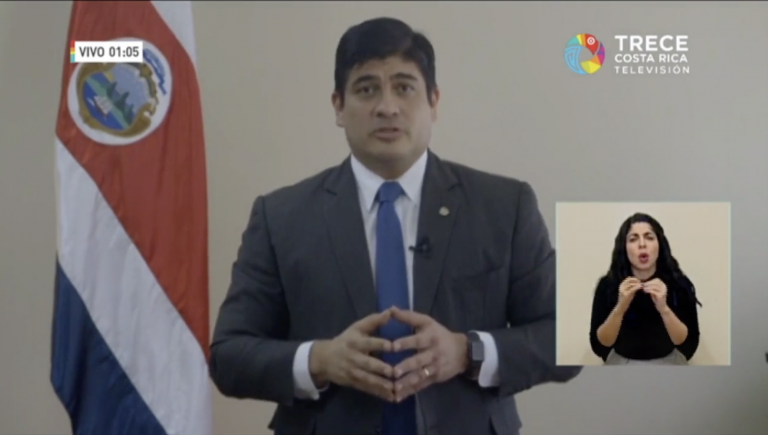 Carlos Alvarado: Uccaep "le dio la espalda a la democracia"