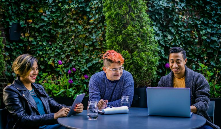 Empatía, liderazgo y asertividad son piezas claves para fortalecer tu inteligencia social