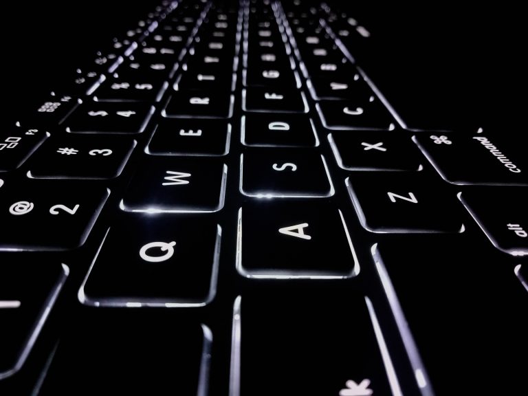Estructuras de Datos y Algoritmos: Los bloques de nuestra vida digital