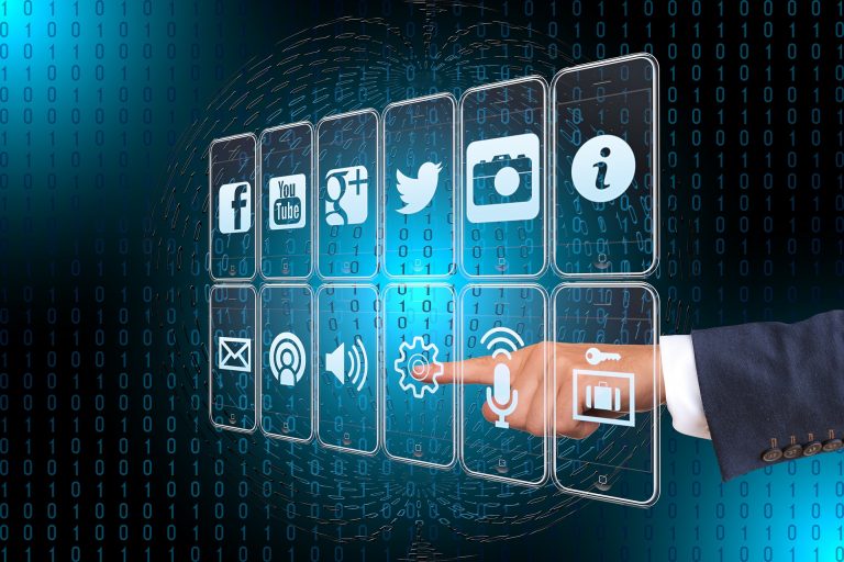 Estructuras de datos y algoritmos; un enfoque al rendimiento y automatización de procesos