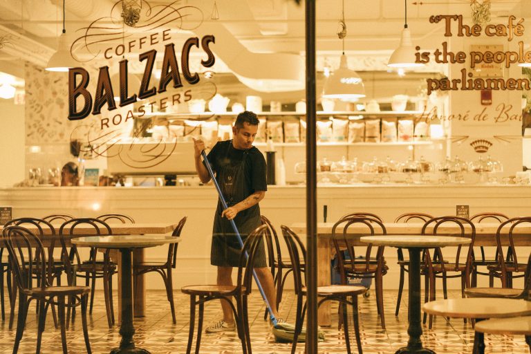 La emergencia sanitaria mundial obliga a los restaurantes y a los consumidores a ser más exigentes