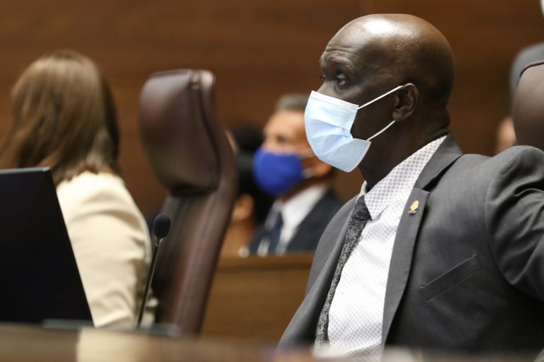 Restauración nombra a Eduardo Cruickshank como su candidato presidencial para el 2022